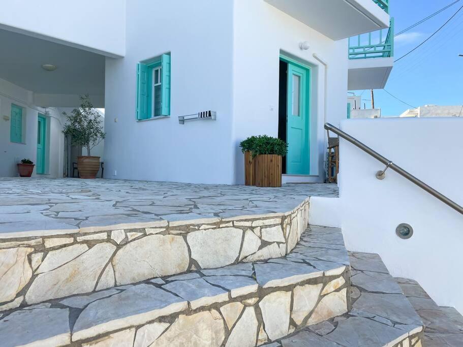 Just Live Apartment Triovasalos ภายนอก รูปภาพ